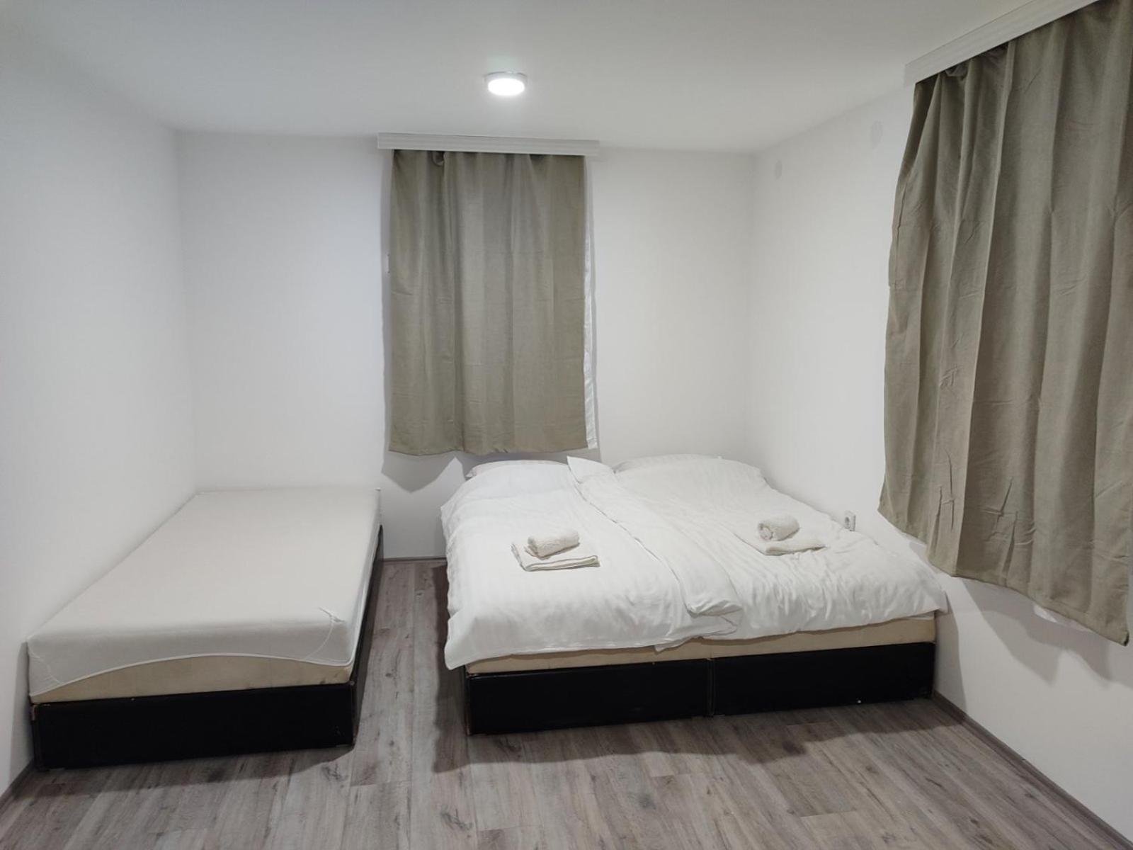 Apartmani Hub Ni Exteriör bild